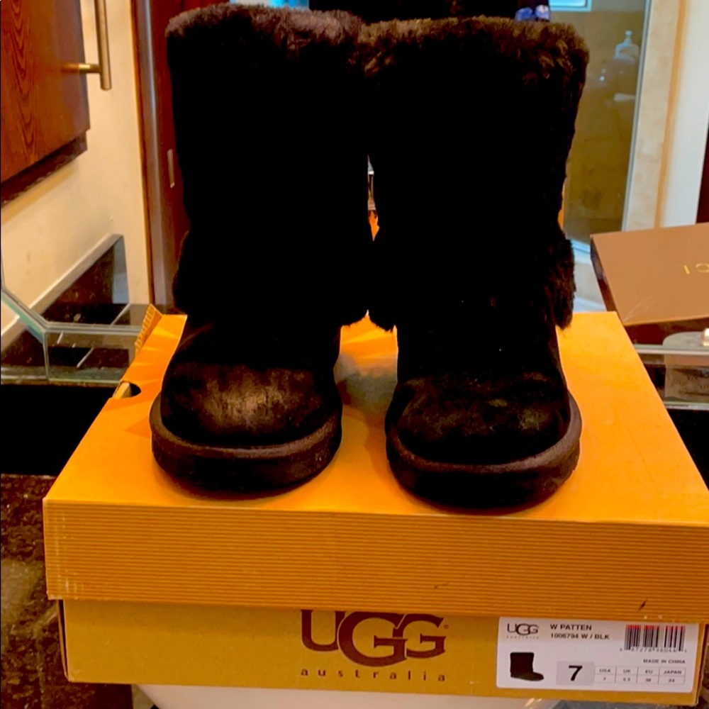 UGG Australian black boots